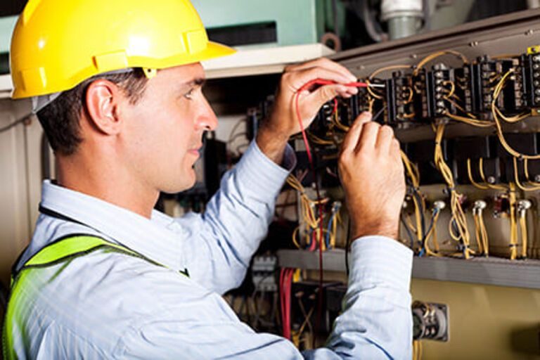 Arbeitsalltag bei bwe Energiesysteme GmbH & Co. KG